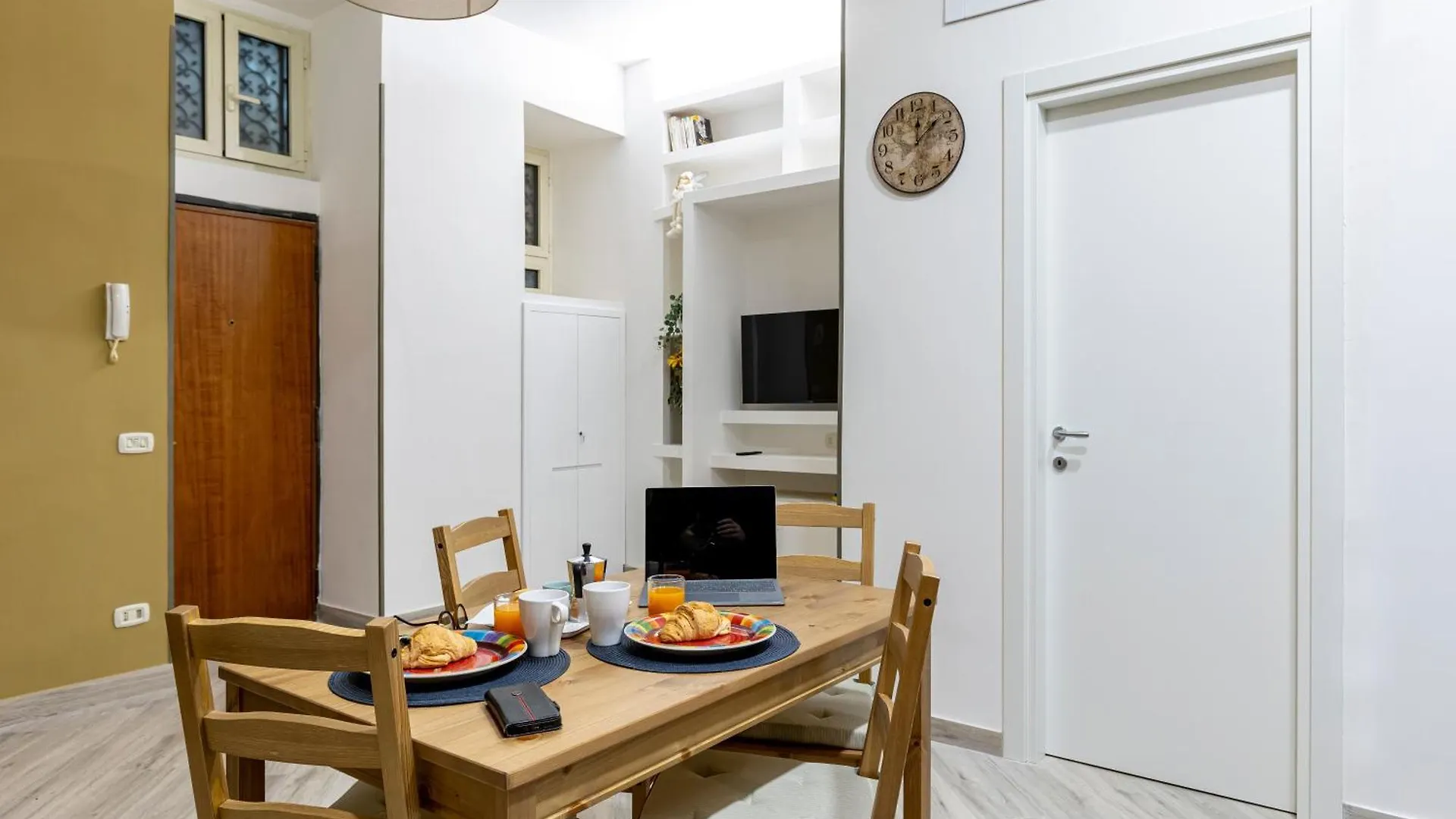 La Dimora Del Tritone Apartment Naples